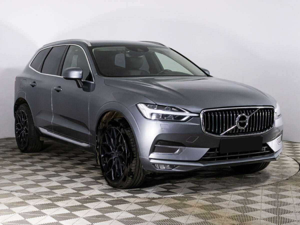 Volvo XC60 2018 года с пробегом. Фото: #2
