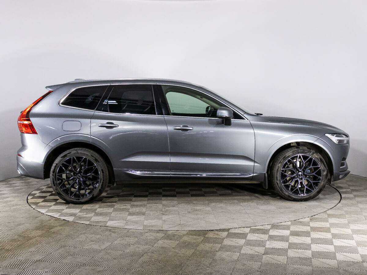Volvo XC60 2018 года с пробегом. Фото: #3