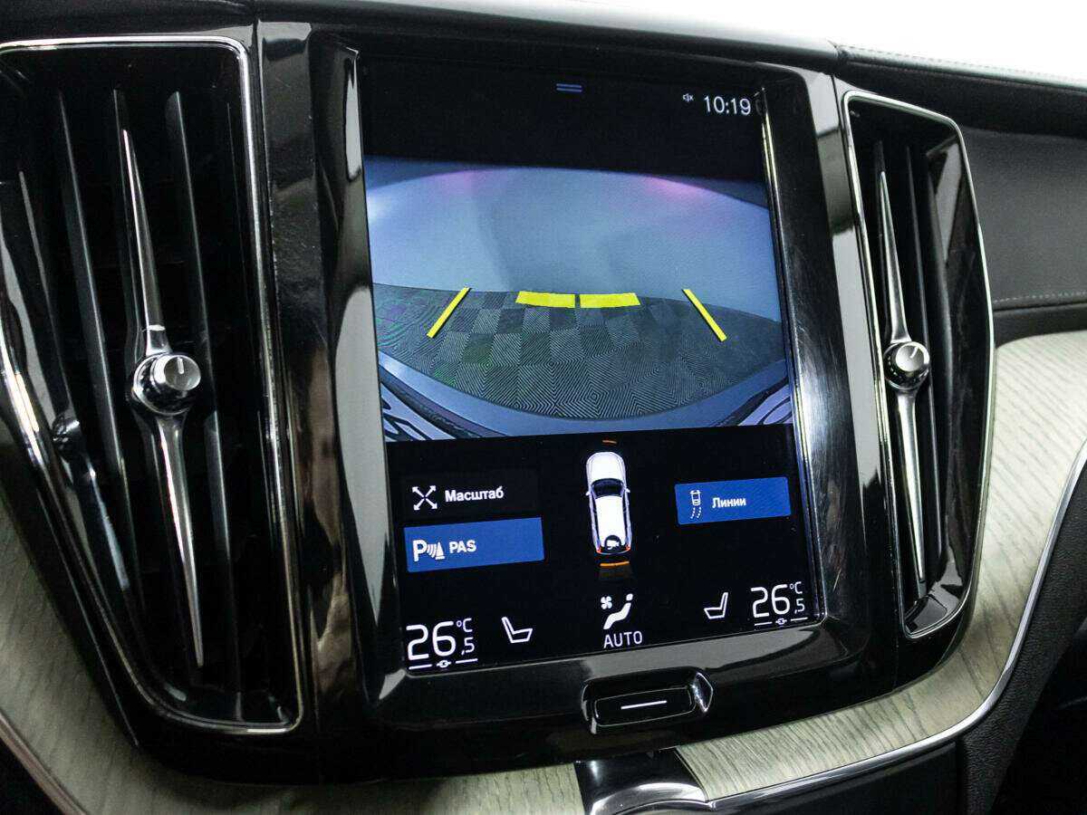 Volvo XC60 2018 года с пробегом. Фото: #18