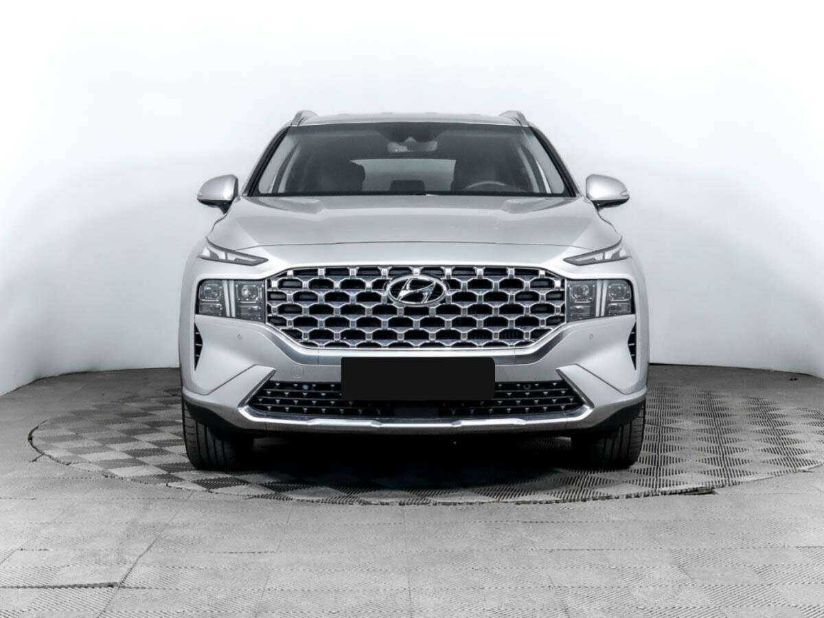 Hyundai Santa Fe 2021 года с пробегом. Фото: #1
