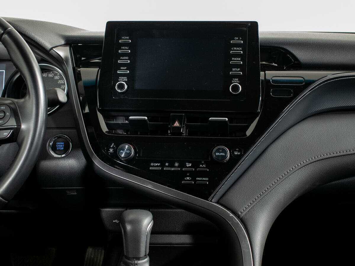 Toyota Camry 2021 года с пробегом. Фото: #7