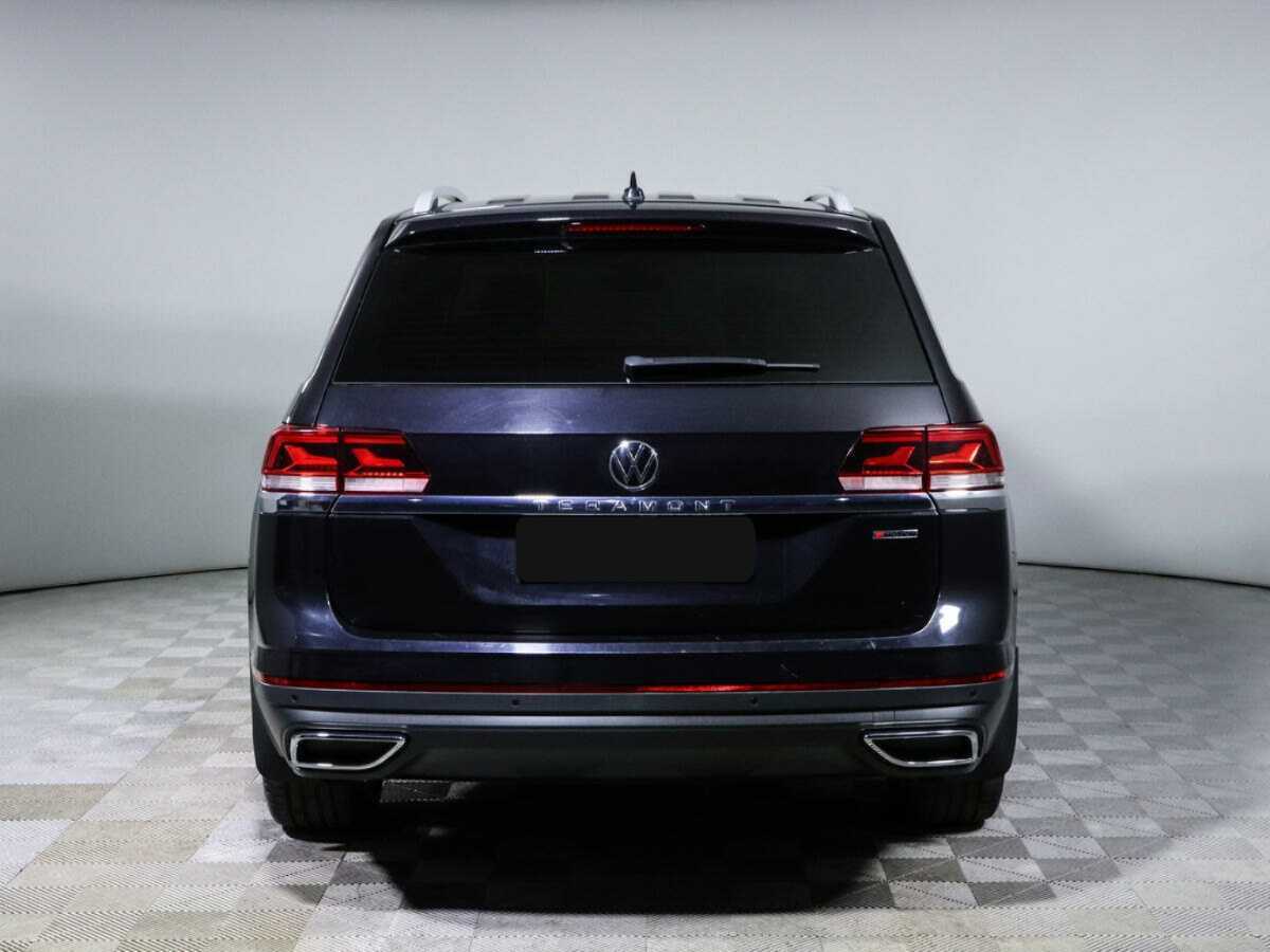 Volkswagen Teramont 2021 года с пробегом. Фото: #5