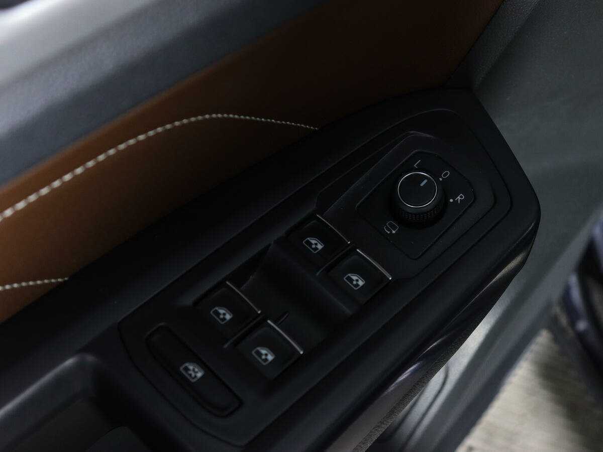 Volkswagen Teramont 2021 года с пробегом. Фото: #23