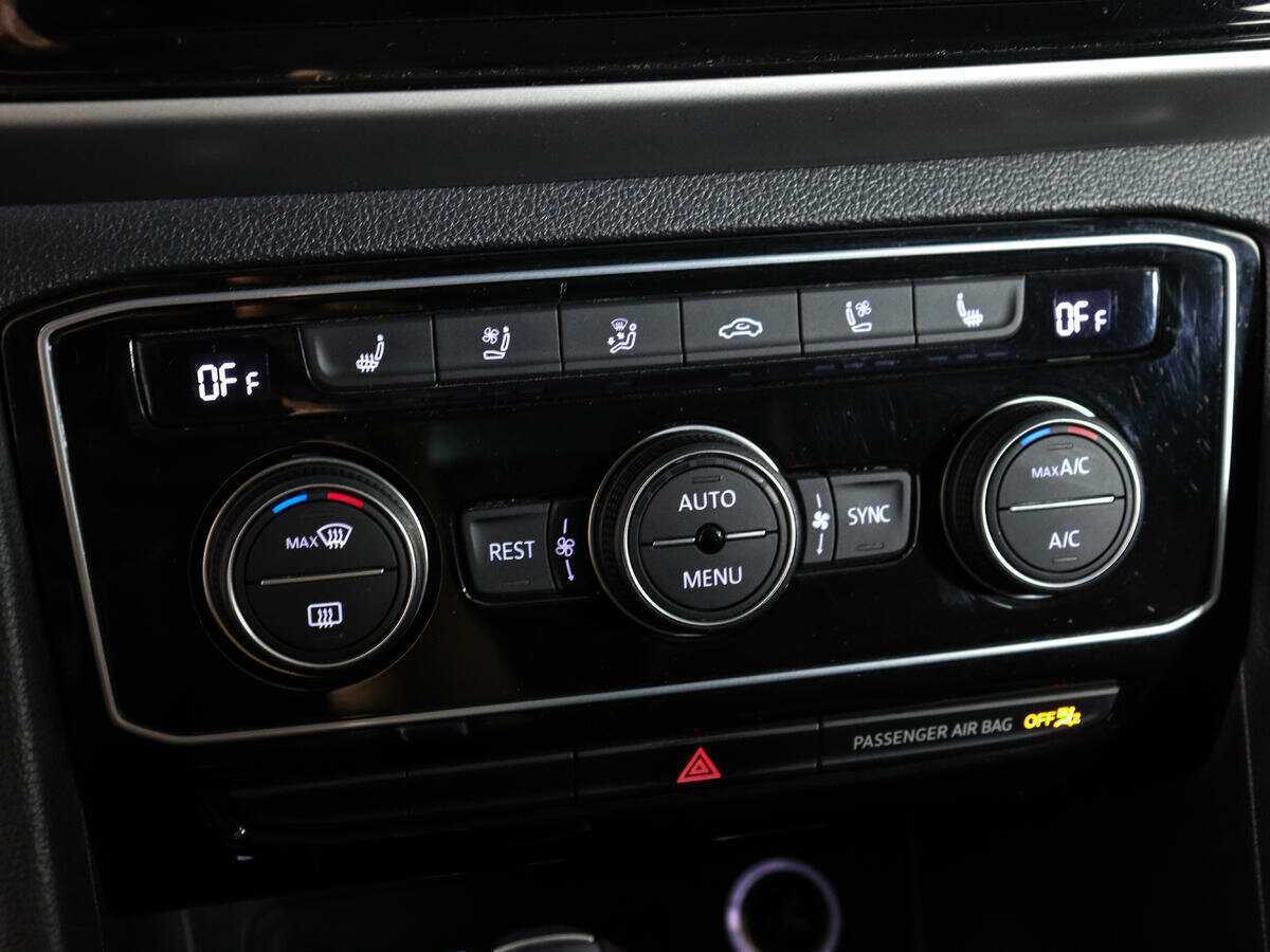 Volkswagen Teramont 2021 года с пробегом. Фото: #29