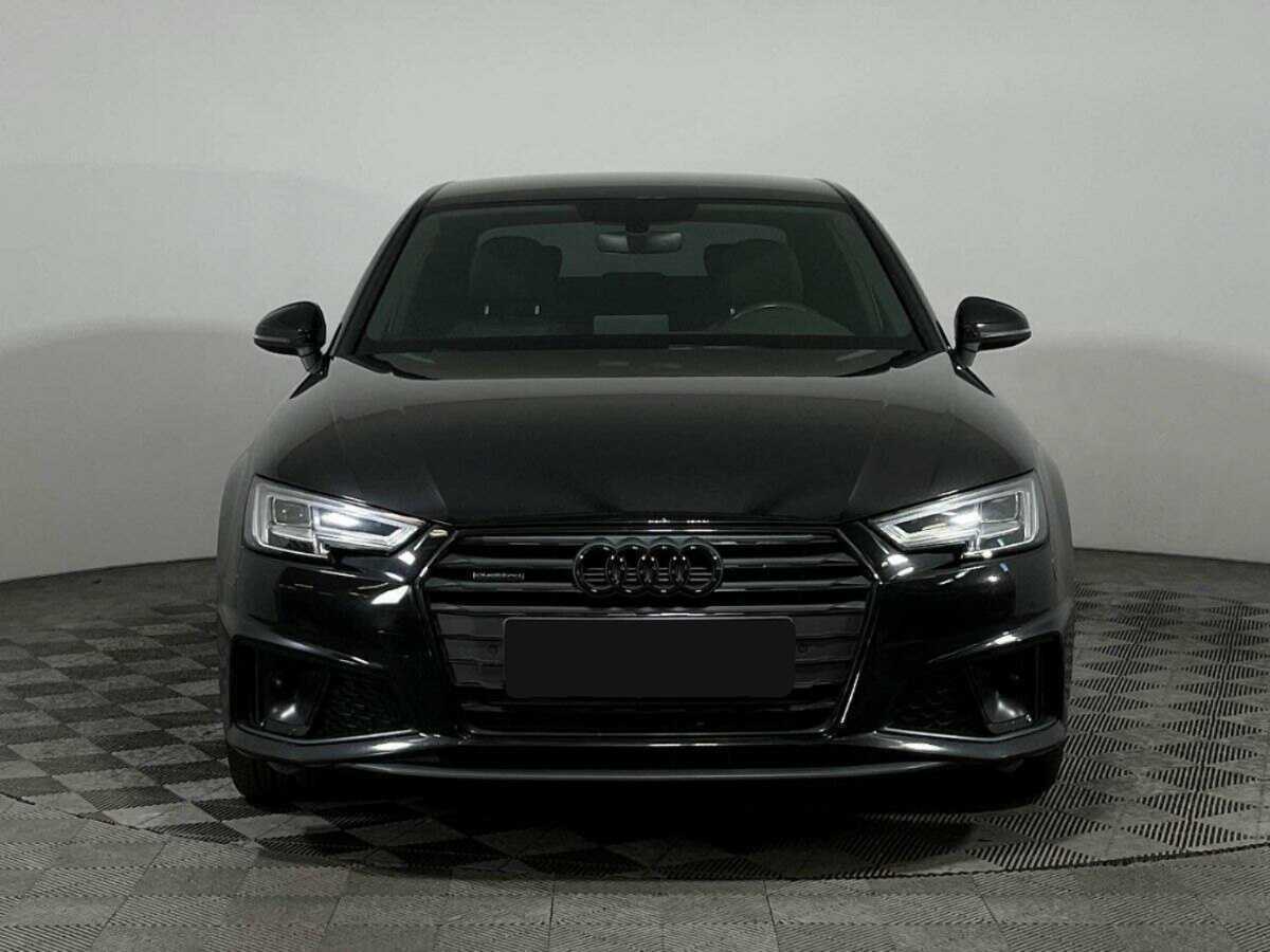Audi A4 2019 года с пробегом. Фото: #1