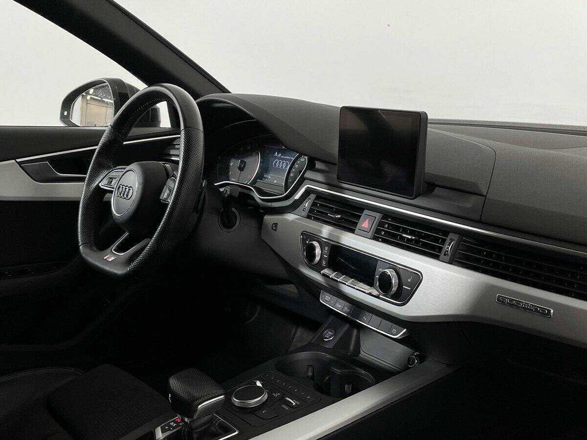Audi A4 2019 года с пробегом. Фото: #6