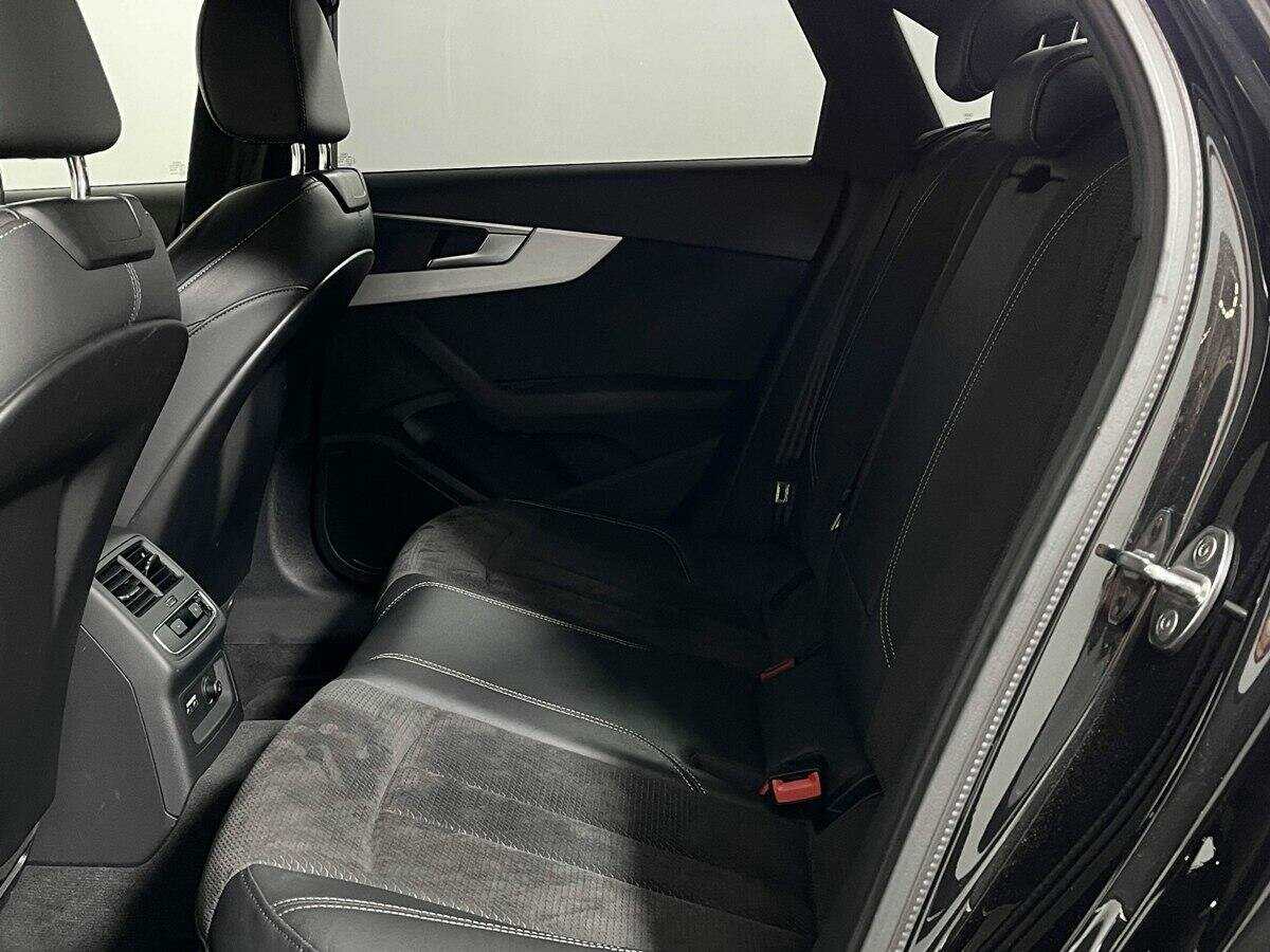 Audi A4 2019 года с пробегом. Фото: #7
