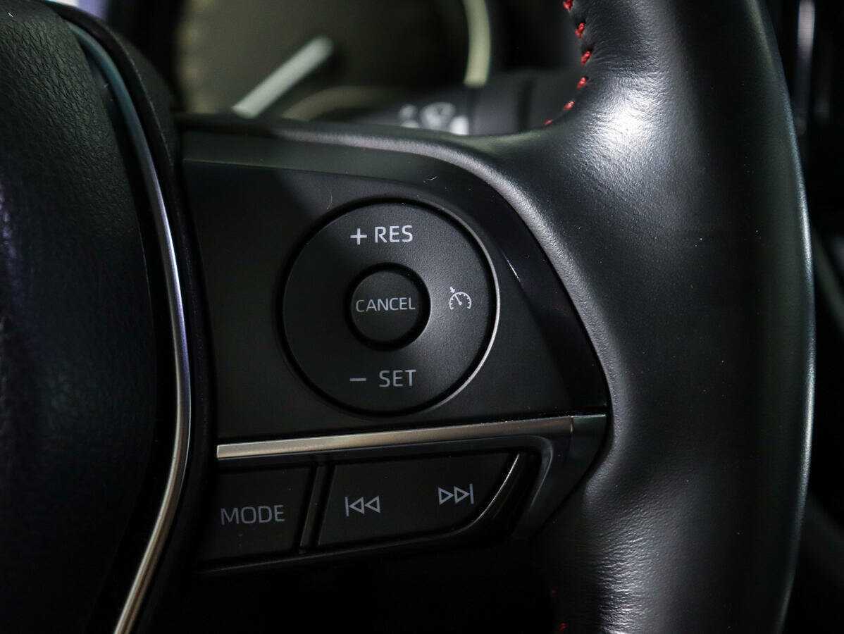 Toyota Camry 2021 года с пробегом. Фото: #16