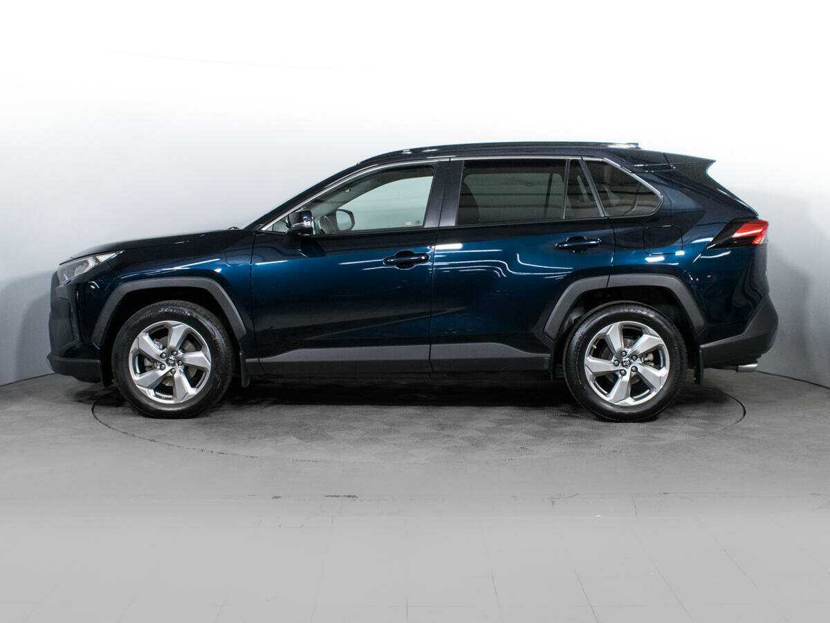 Toyota RAV4 2020 года с пробегом. Фото: #3