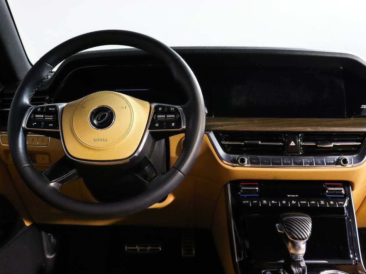 Kia Mohave 2019 года с пробегом. Фото: #9