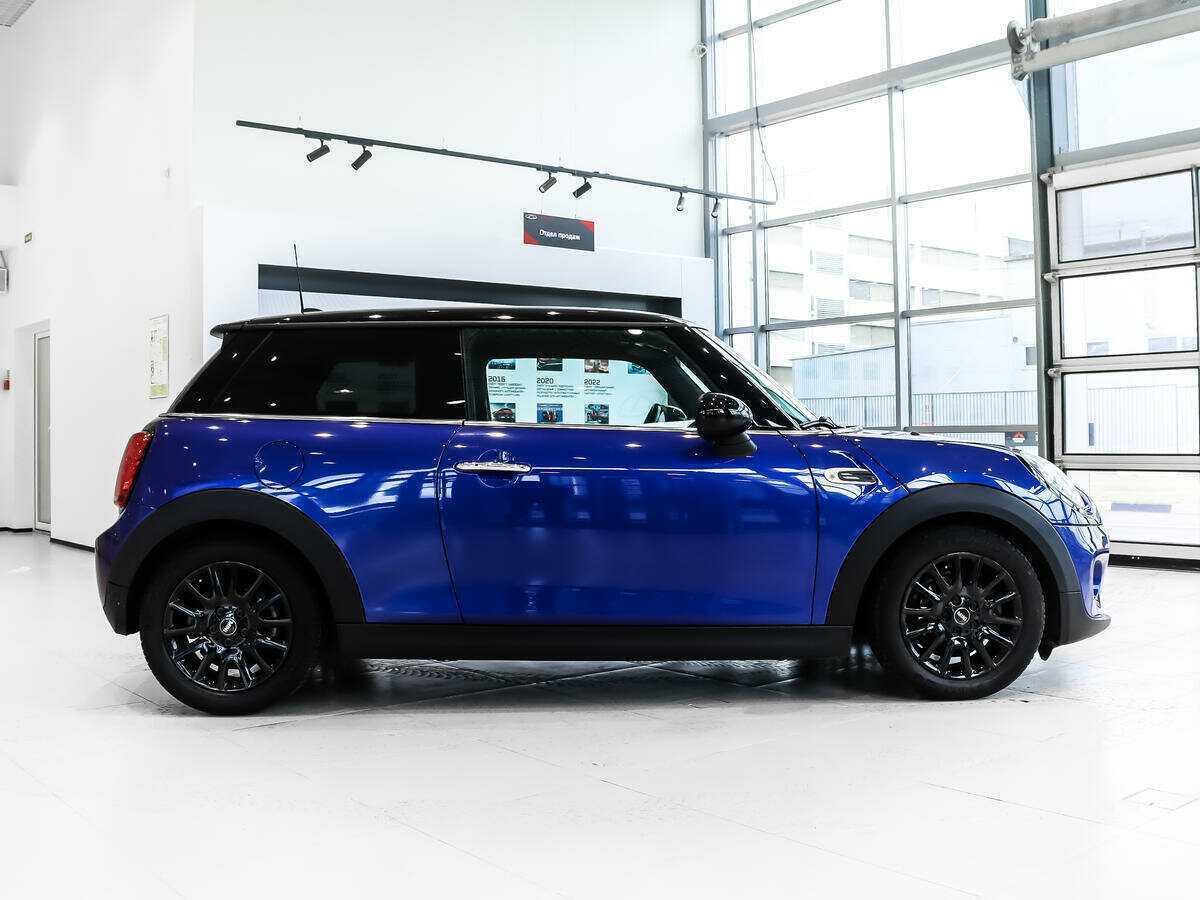 Mini Hatch 2019 года с пробегом. Фото: #3