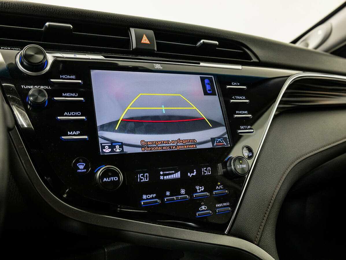 Toyota Camry 2020 года с пробегом. Фото: #13