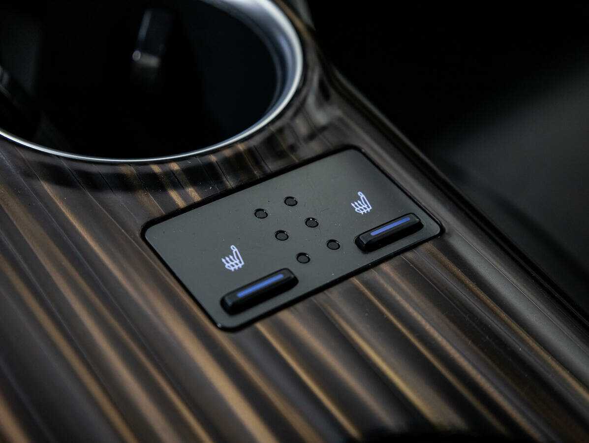 Toyota Camry 2020 года с пробегом. Фото: #14