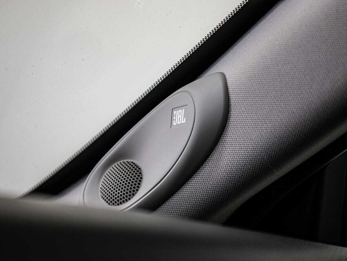 Toyota Camry 2020 года с пробегом. Фото: #15