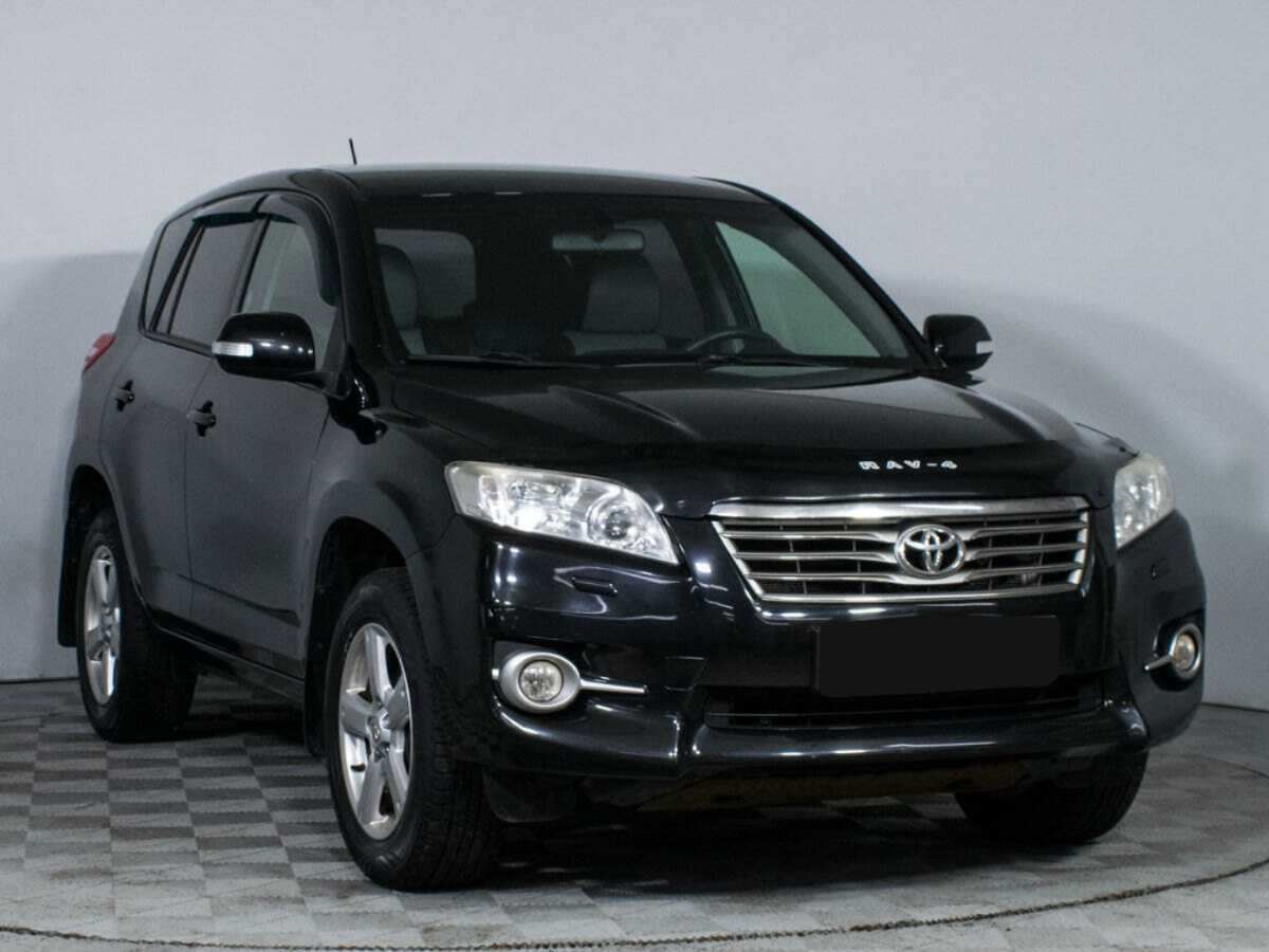 Toyota RAV4 2011 года с пробегом. Фото: #2