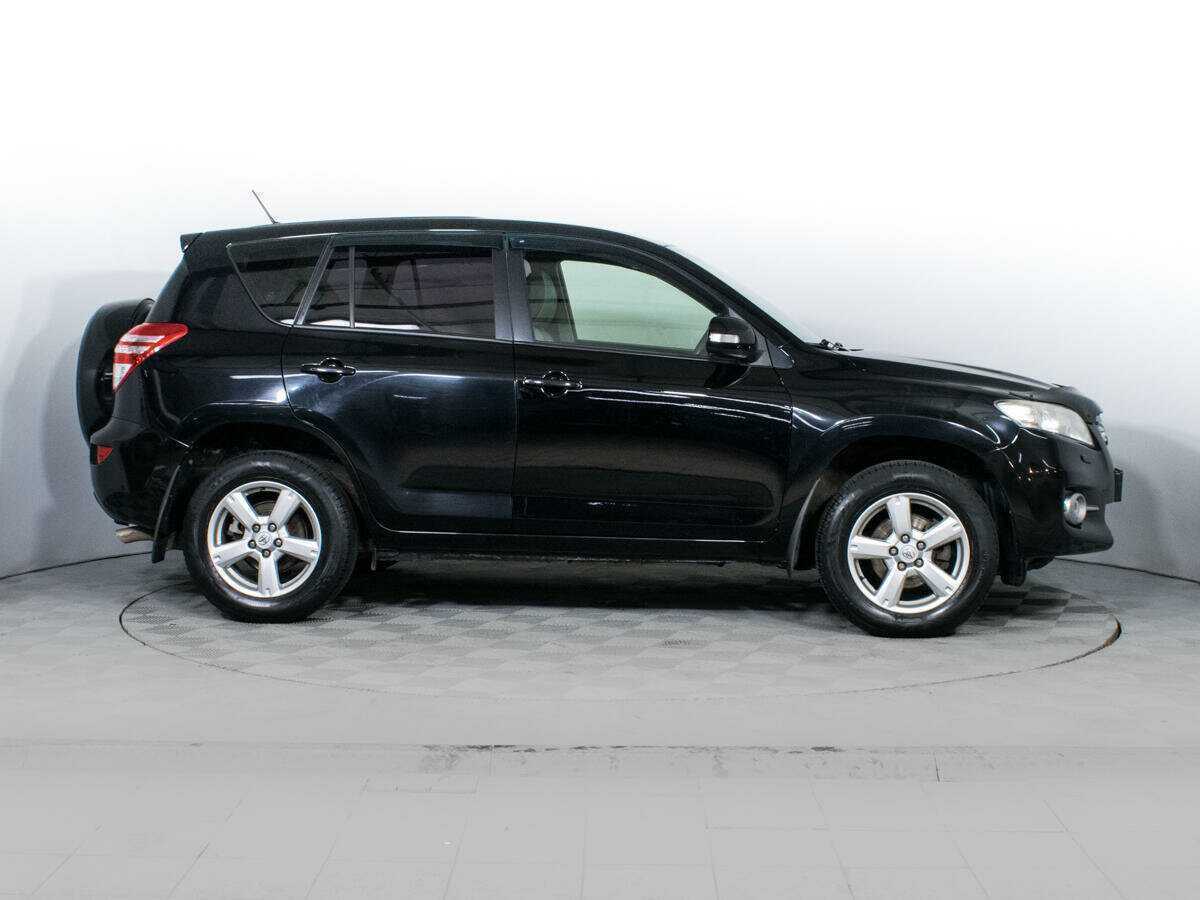 Toyota RAV4 2011 года с пробегом. Фото: #3