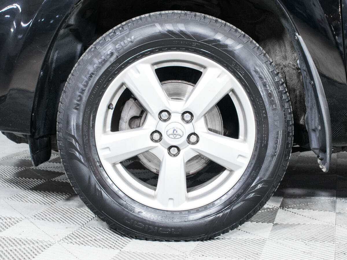 Toyota RAV4 2011 года с пробегом. Фото: #15