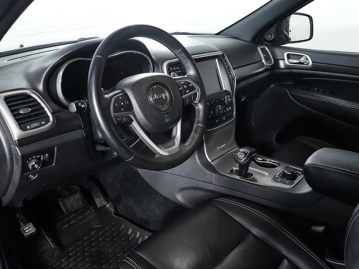 Jeep Grand Cherokee 2013 года с пробегом. Фото: #12