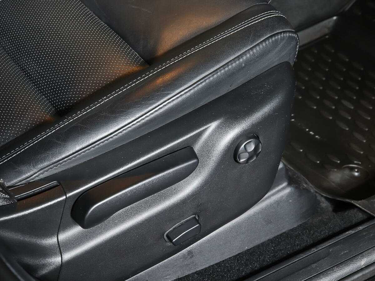 Jeep Grand Cherokee 2013 года с пробегом. Фото: #15