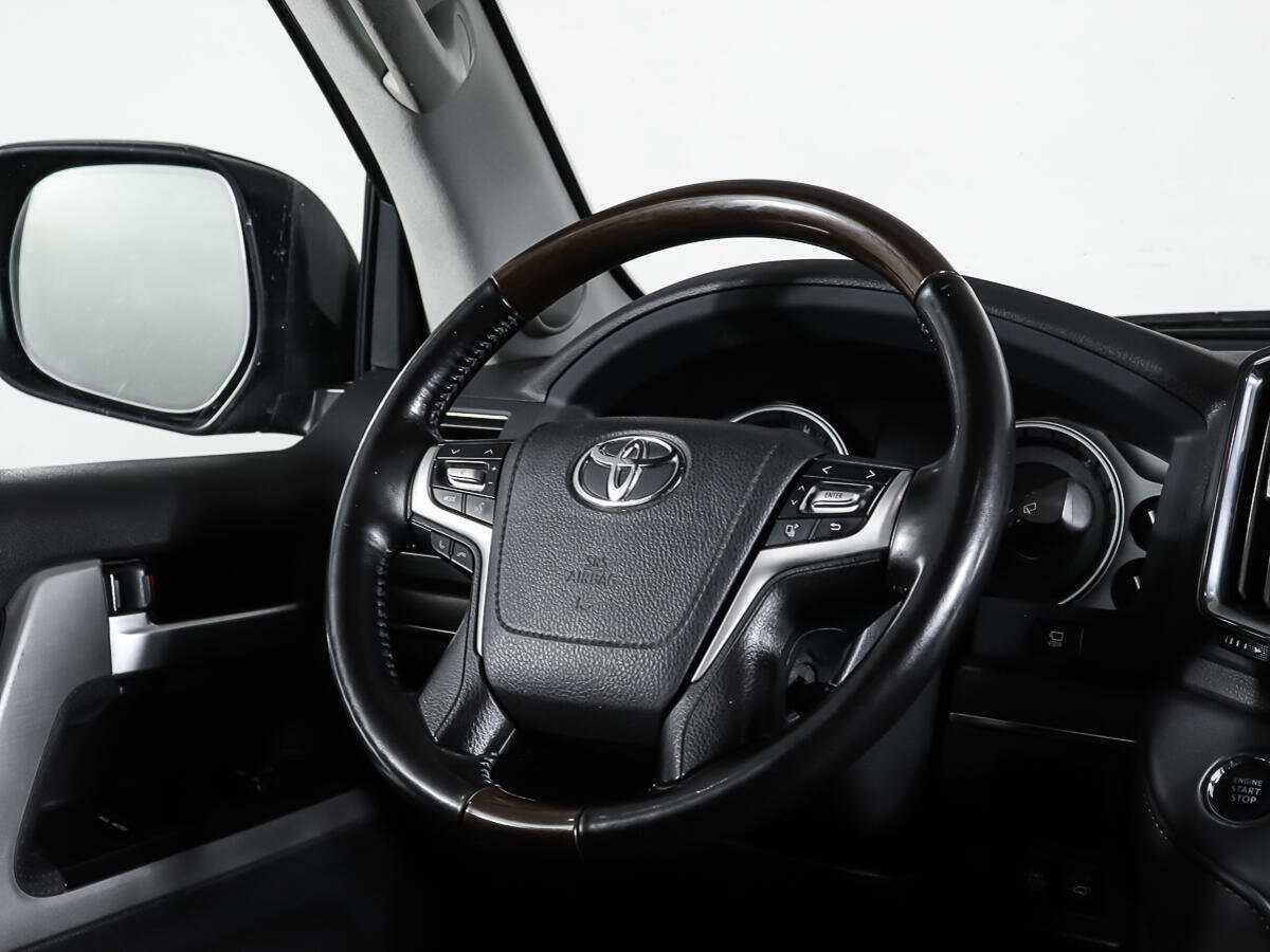 Toyota Land Cruiser 2019 года с пробегом. Фото: #14