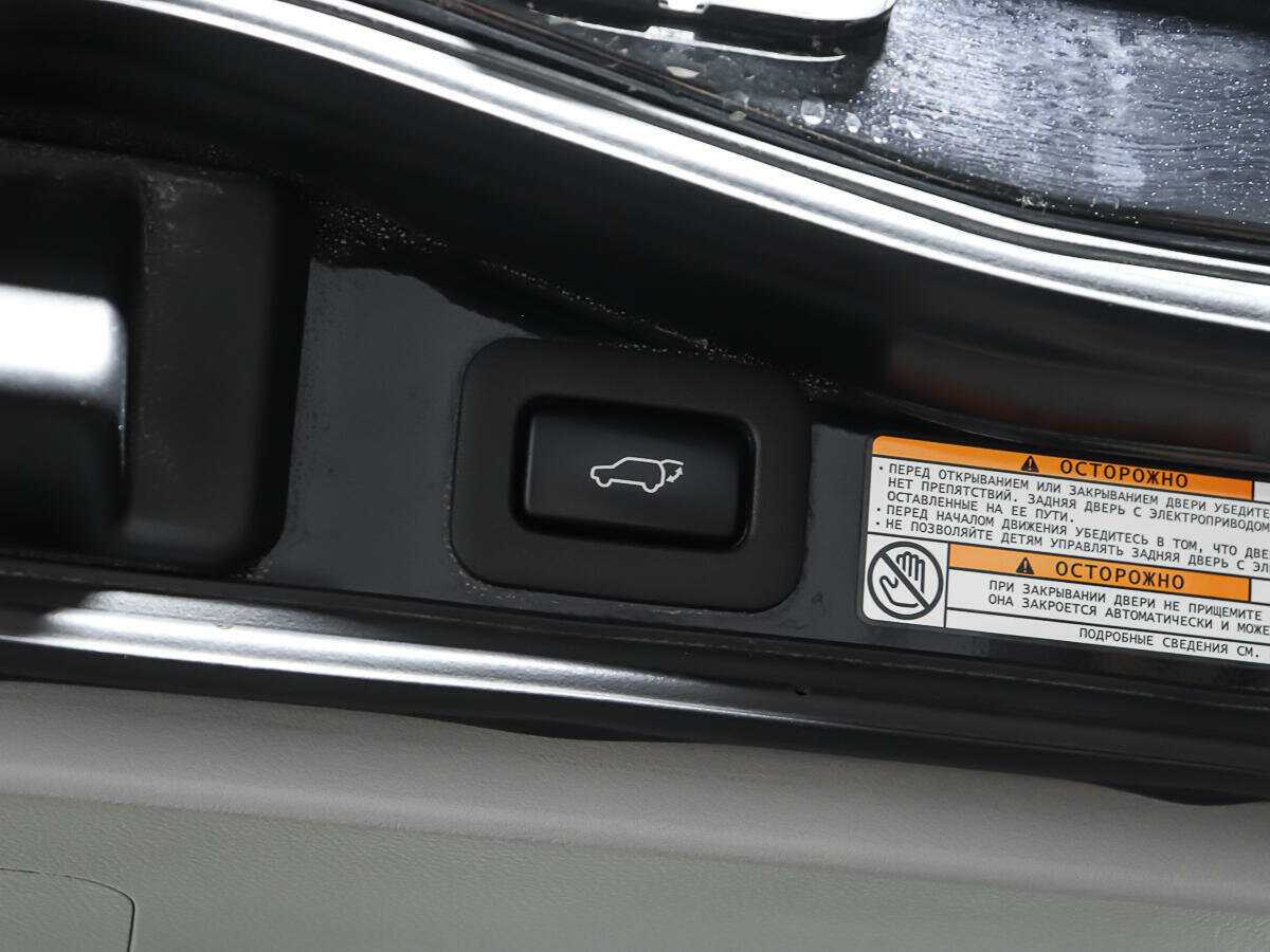 Toyota Land Cruiser 2019 года с пробегом. Фото: #16