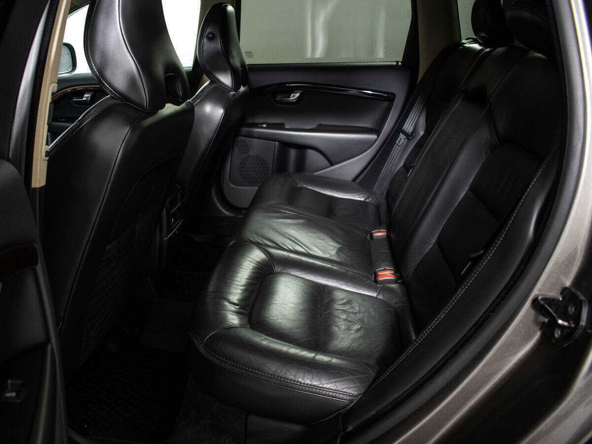 Volvo XC70 2007 года с пробегом. Фото: #9