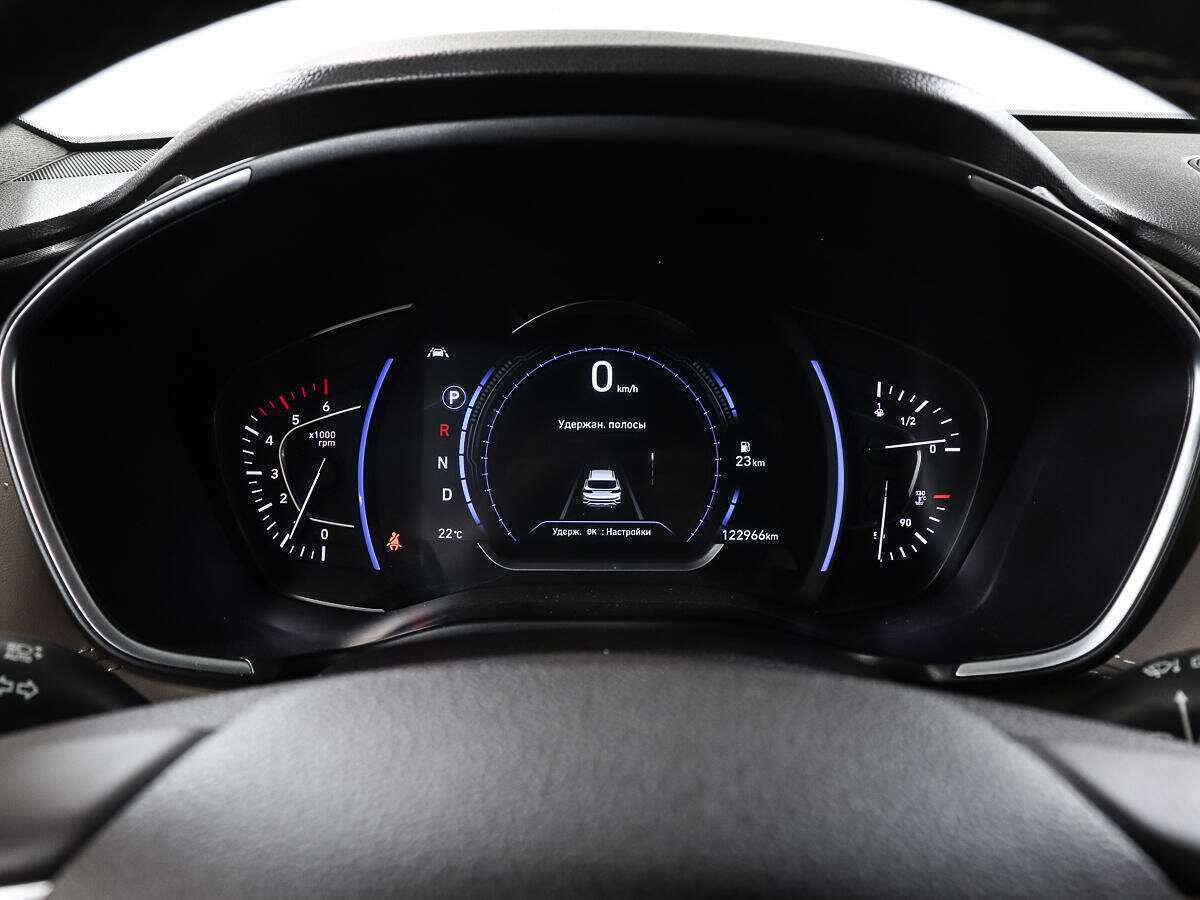 Hyundai Santa Fe 2019 года с пробегом. Фото: #10