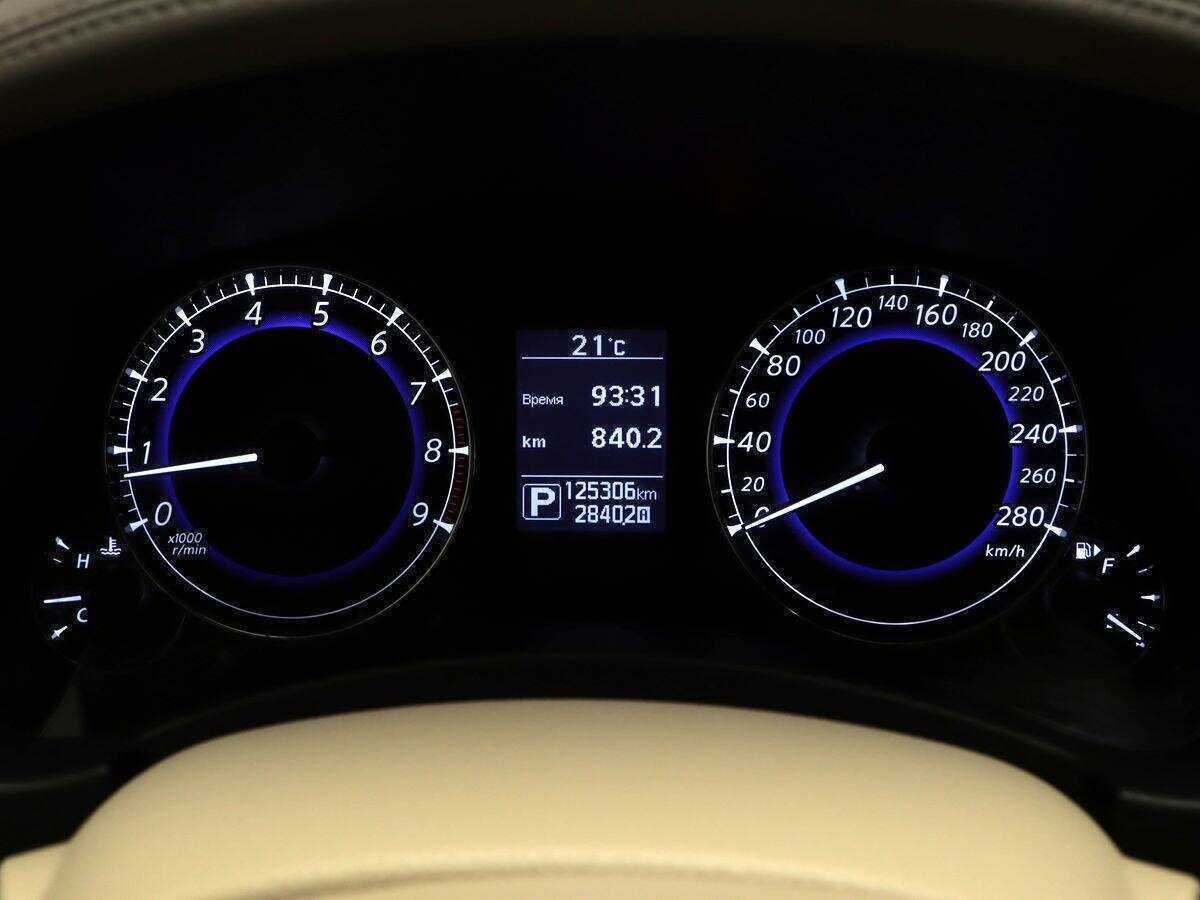 Infiniti QX50 2015 года с пробегом. Фото: #17