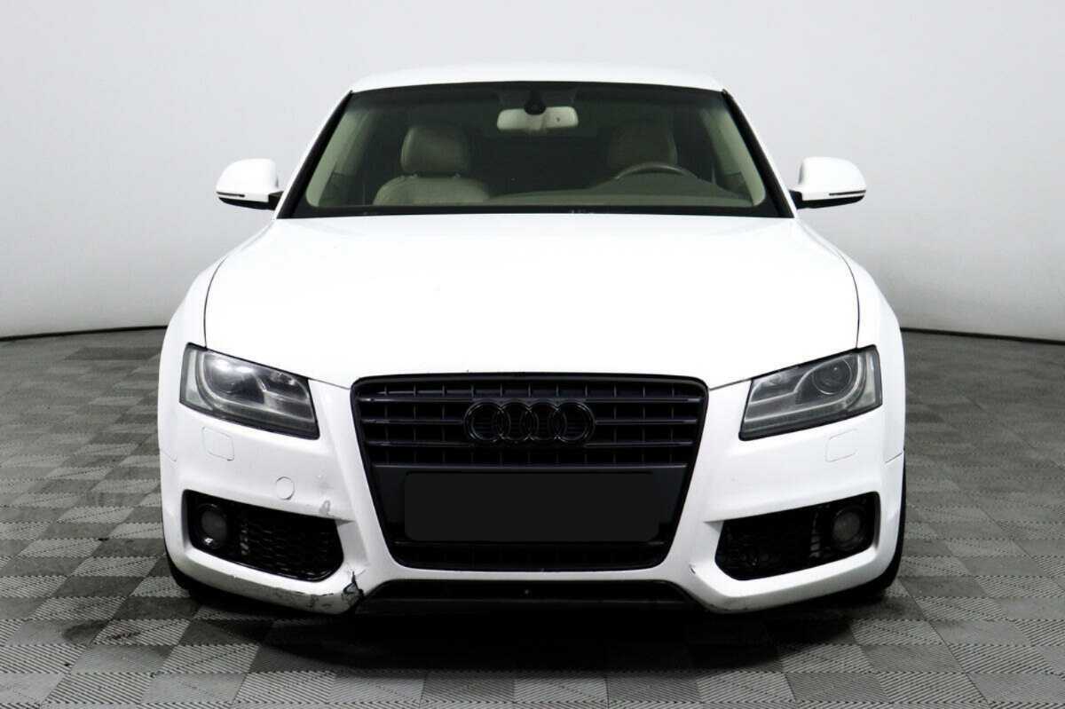 Audi A5 2009 года с пробегом. Фото: #1