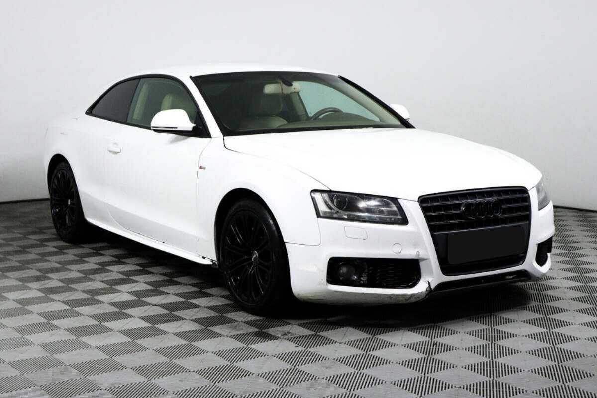 Audi A5 2009 года с пробегом. Фото: #2