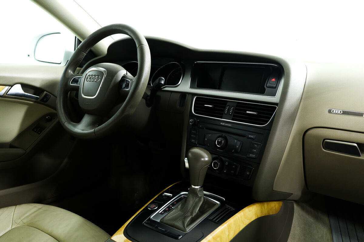 Audi A5 2009 года с пробегом. Фото: #8