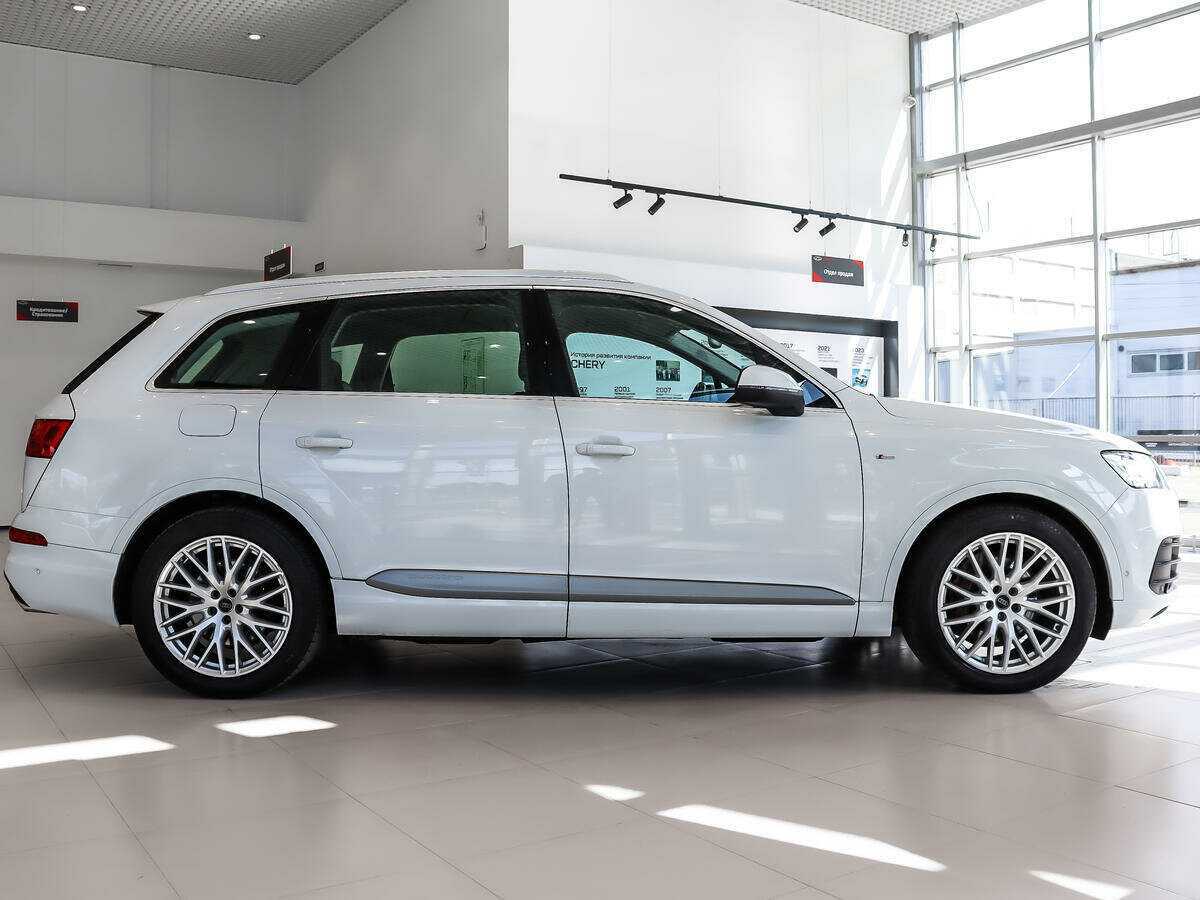 Audi Q7 2015 года с пробегом. Фото: #3