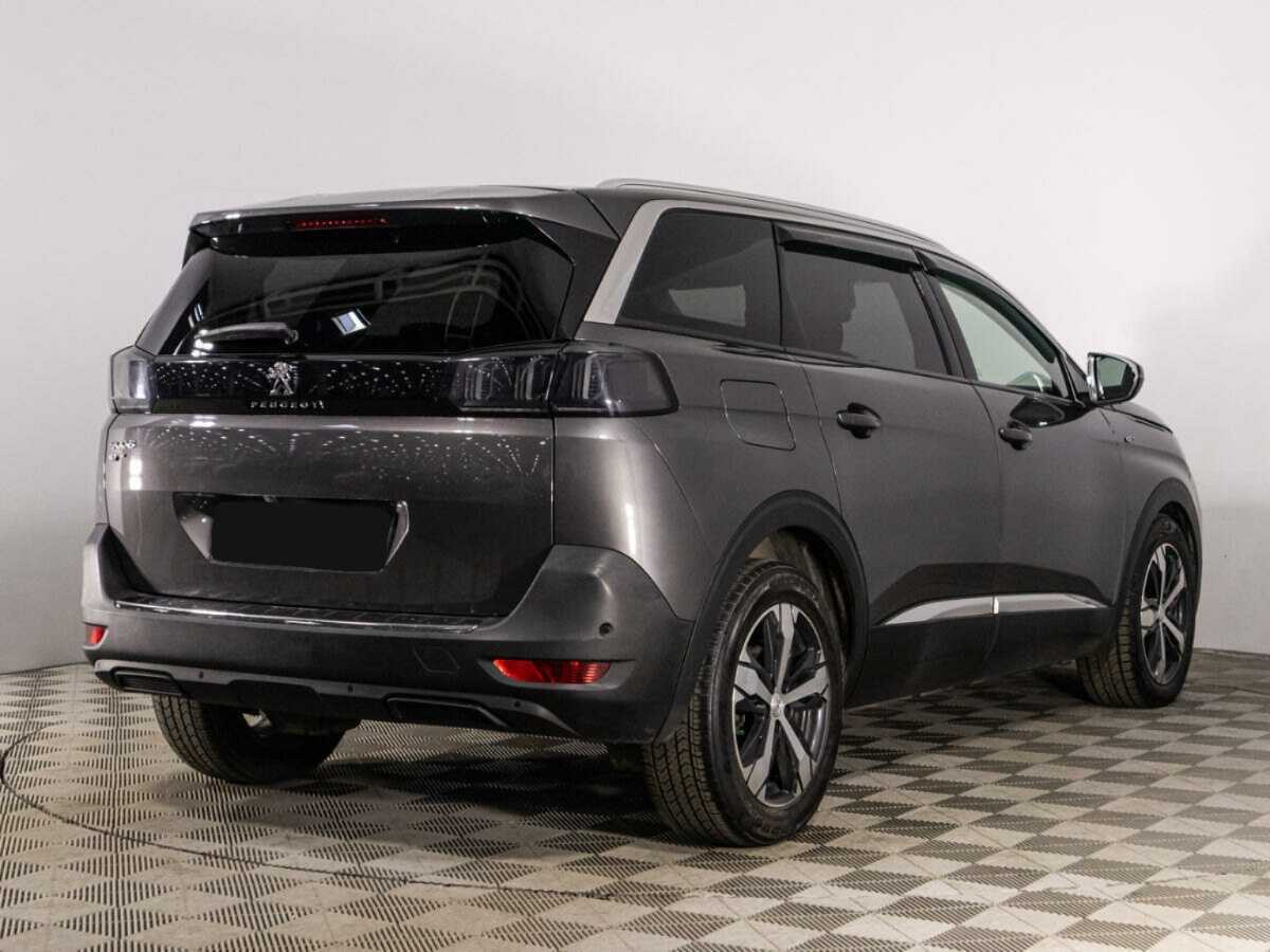 Peugeot 5008 2021 года с пробегом. Фото: #4
