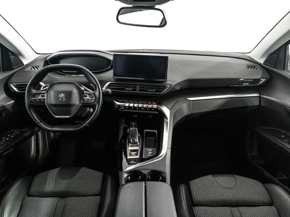 Peugeot 5008 2021 года с пробегом. Фото: #12