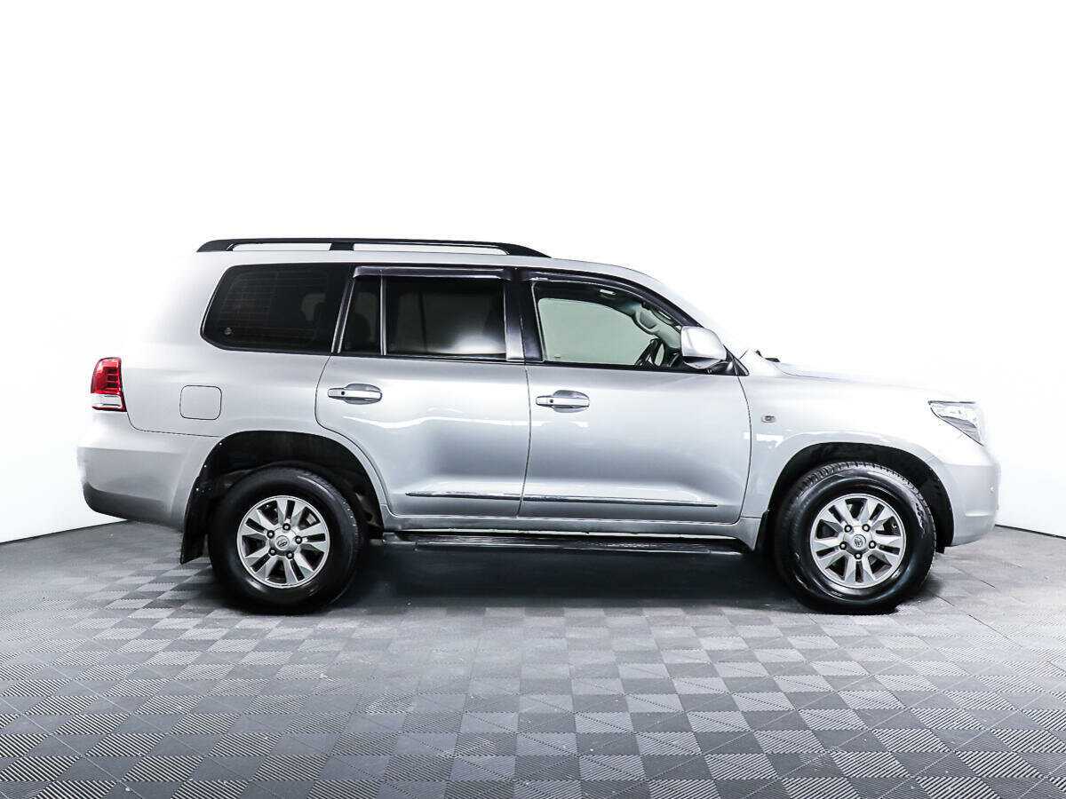 Toyota Land Cruiser 2009 года с пробегом. Фото: #3