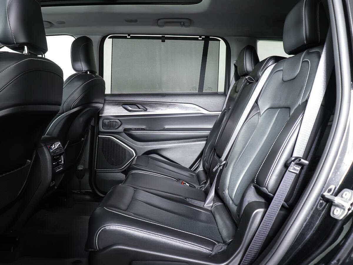 Jeep Grand Cherokee 2022 года с пробегом. Фото: #9