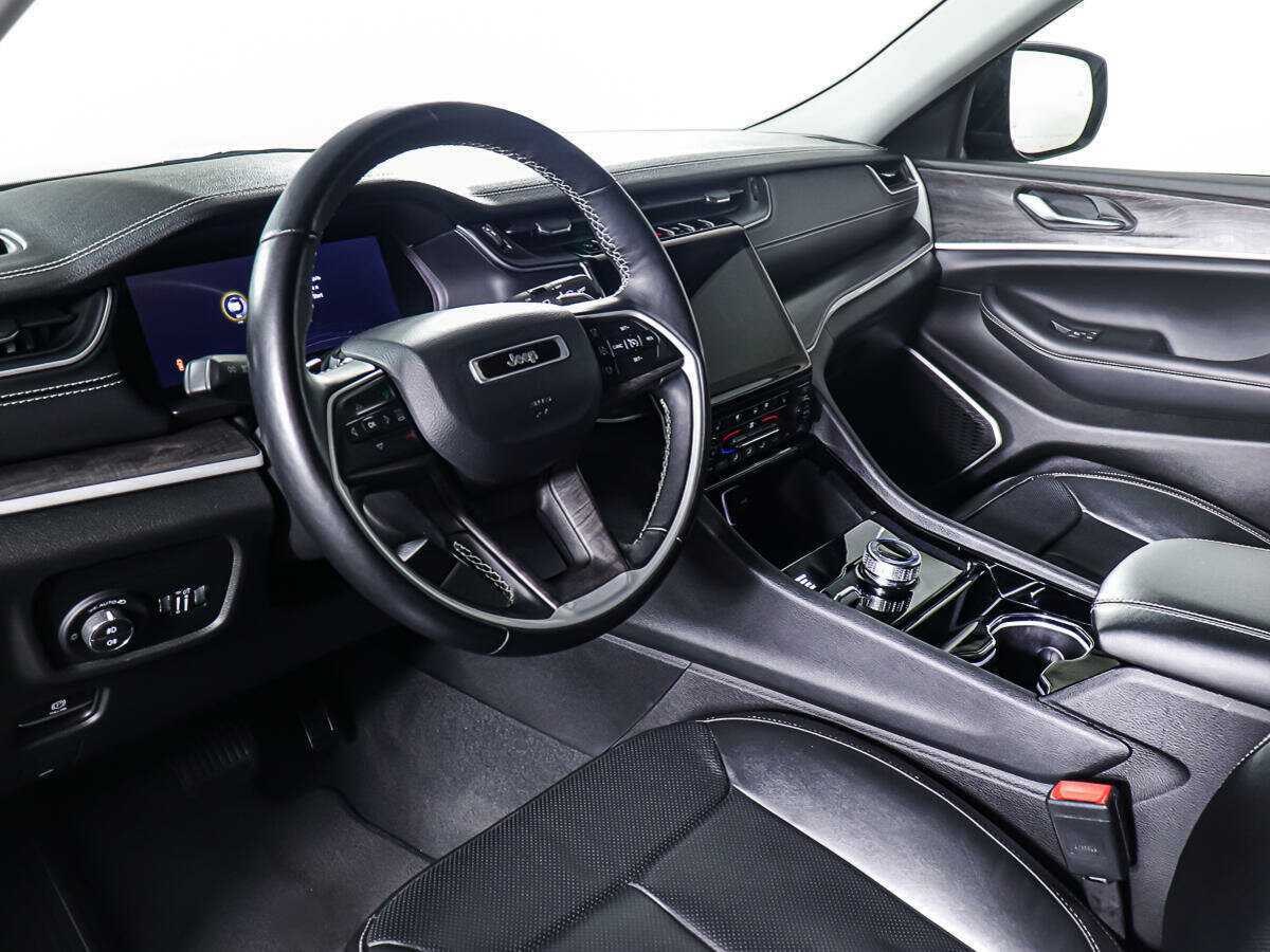 Jeep Grand Cherokee 2022 года с пробегом. Фото: #13