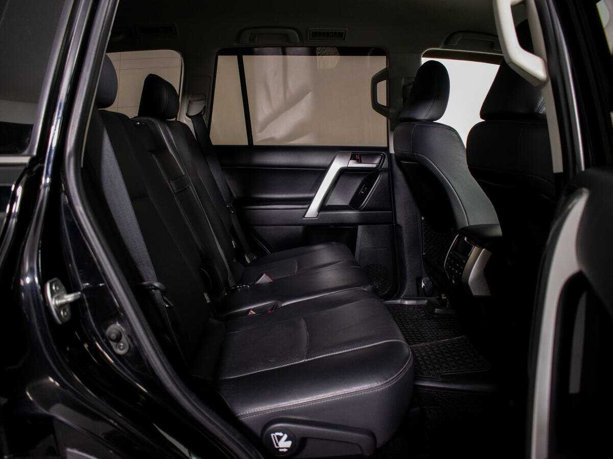 Toyota Land Cruiser Prado 2018 года с пробегом. Фото: #8