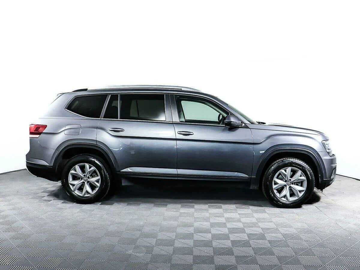 Volkswagen Teramont 2019 года с пробегом. Фото: #3