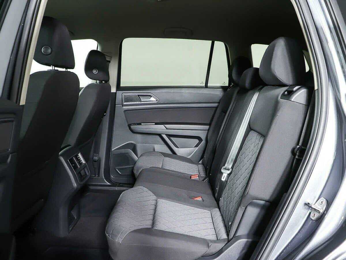 Volkswagen Teramont 2019 года с пробегом. Фото: #12