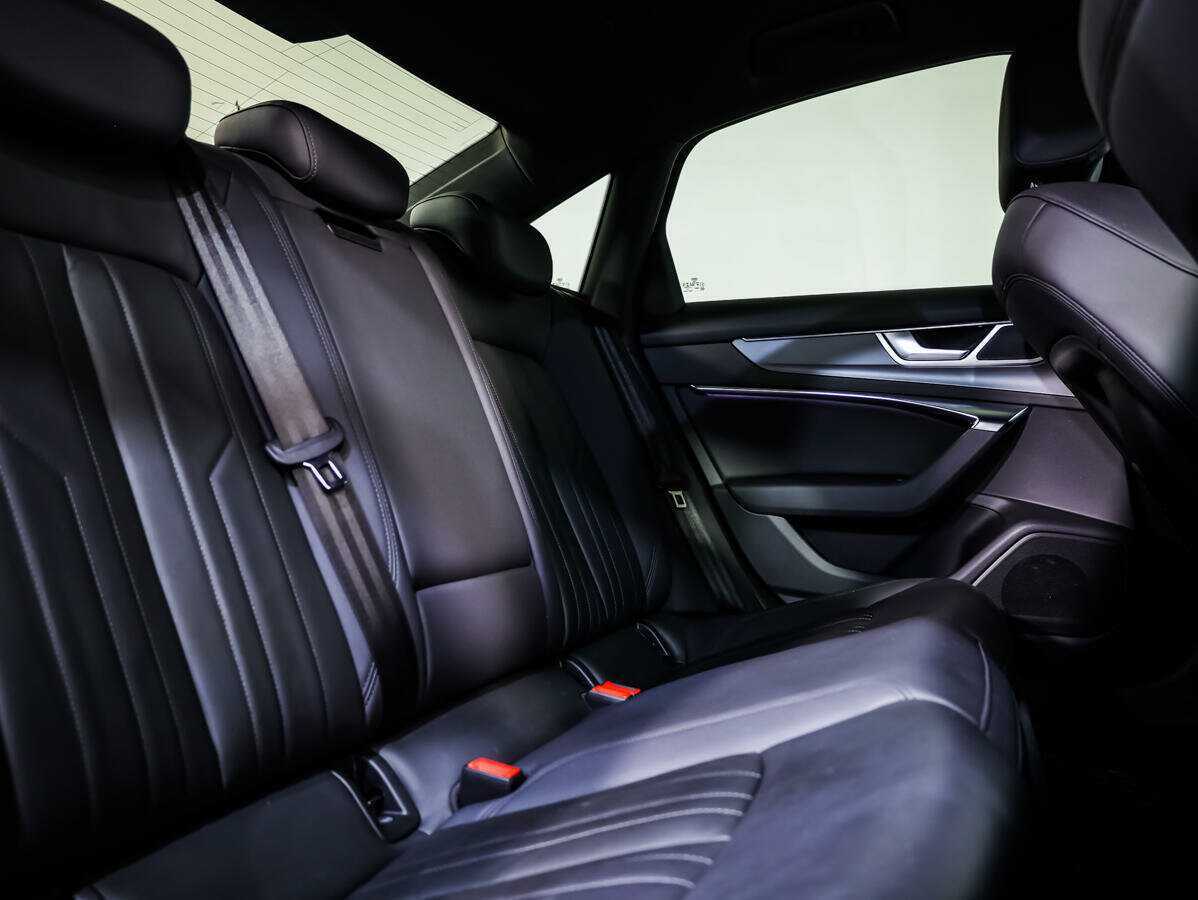 Audi A6 2020 года с пробегом. Фото: #11