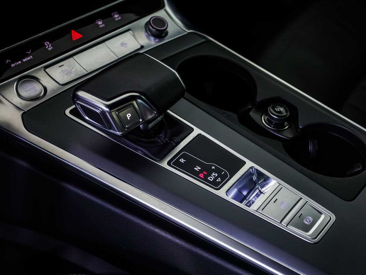 Audi A6 2020 года с пробегом. Фото: #13