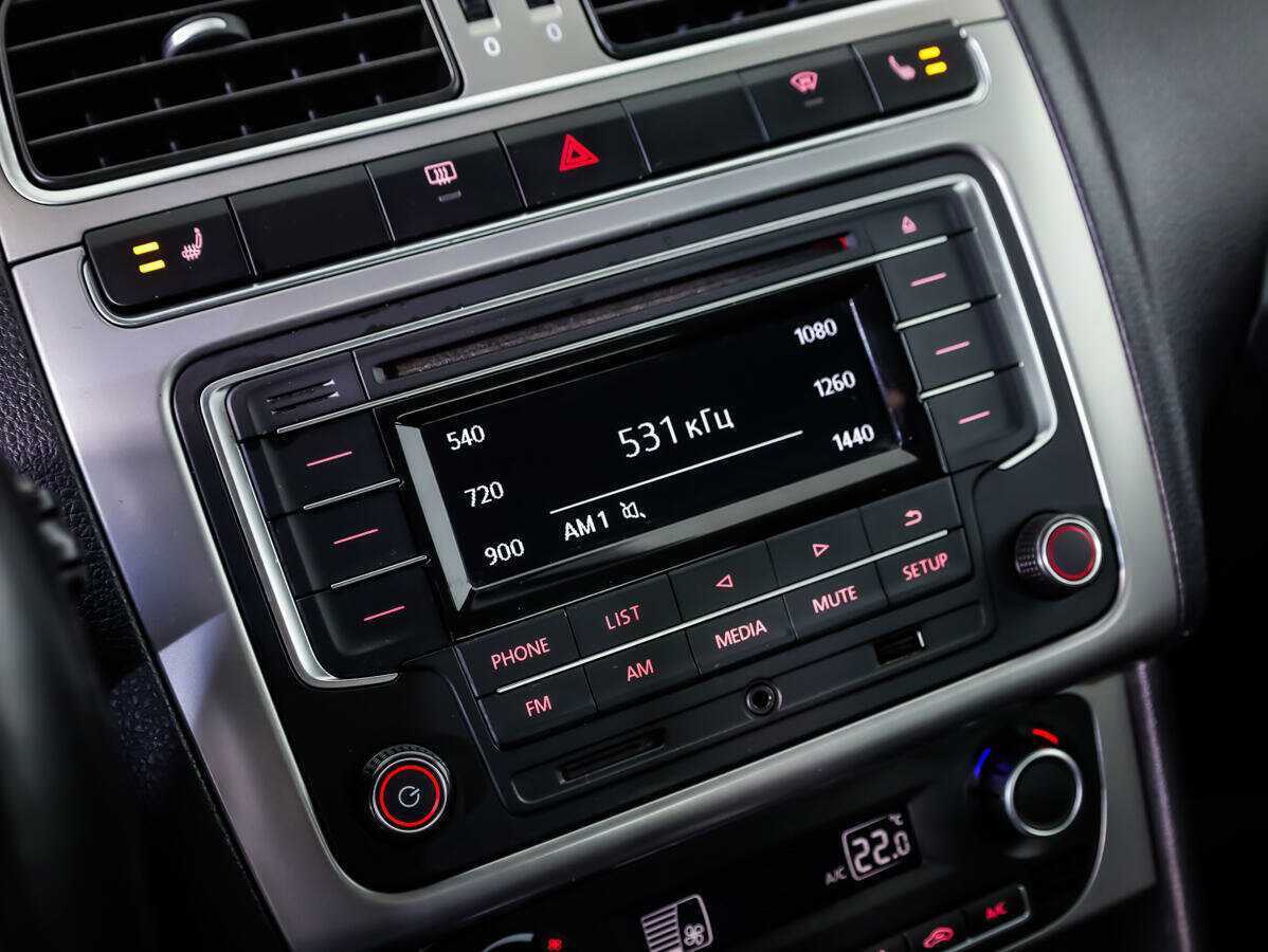 Б/У Фольксваген Поло 2016 года. Фото: #11