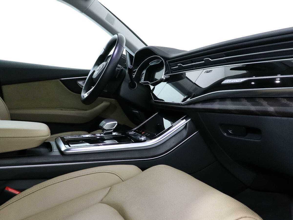 Audi Q8 2021 года с пробегом. Фото: #6