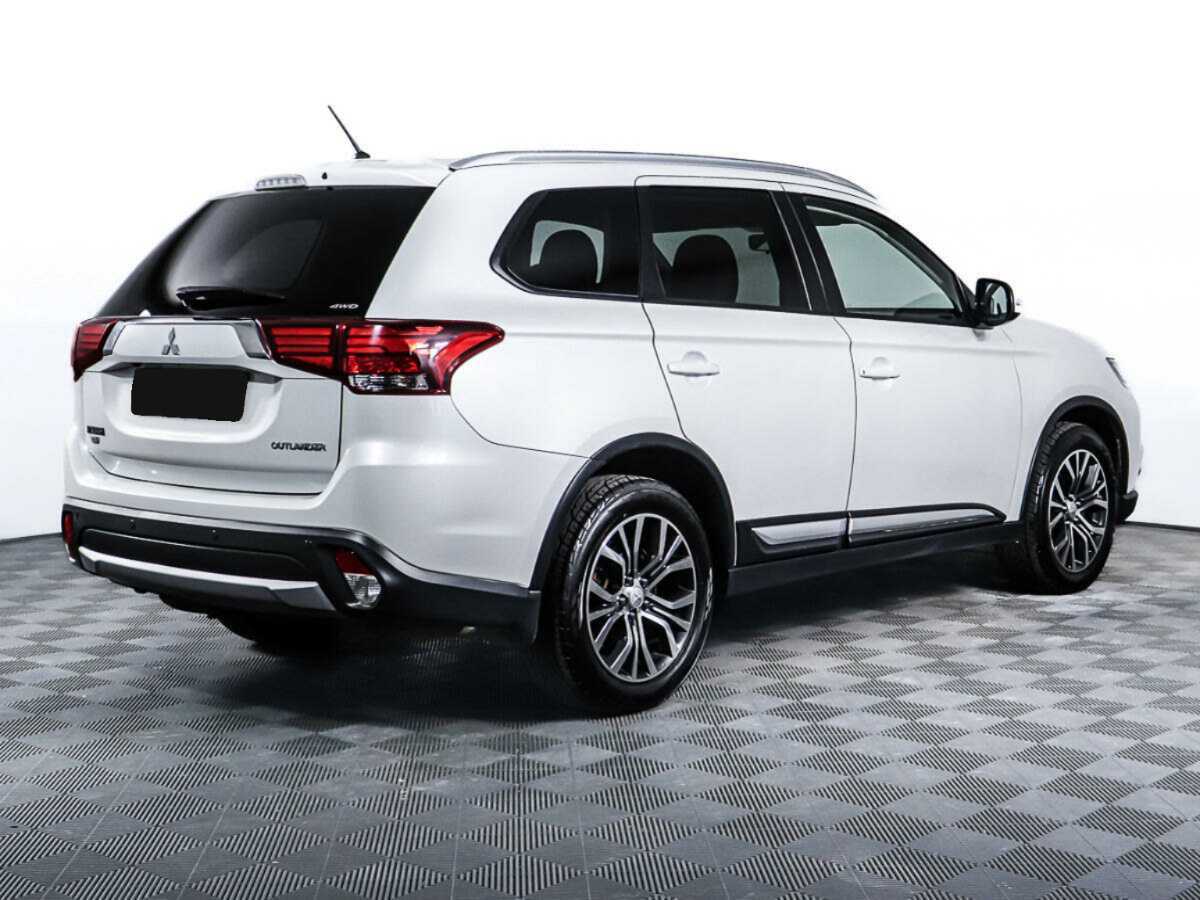 Mitsubishi Outlander 2016 года с пробегом. Фото: #4
