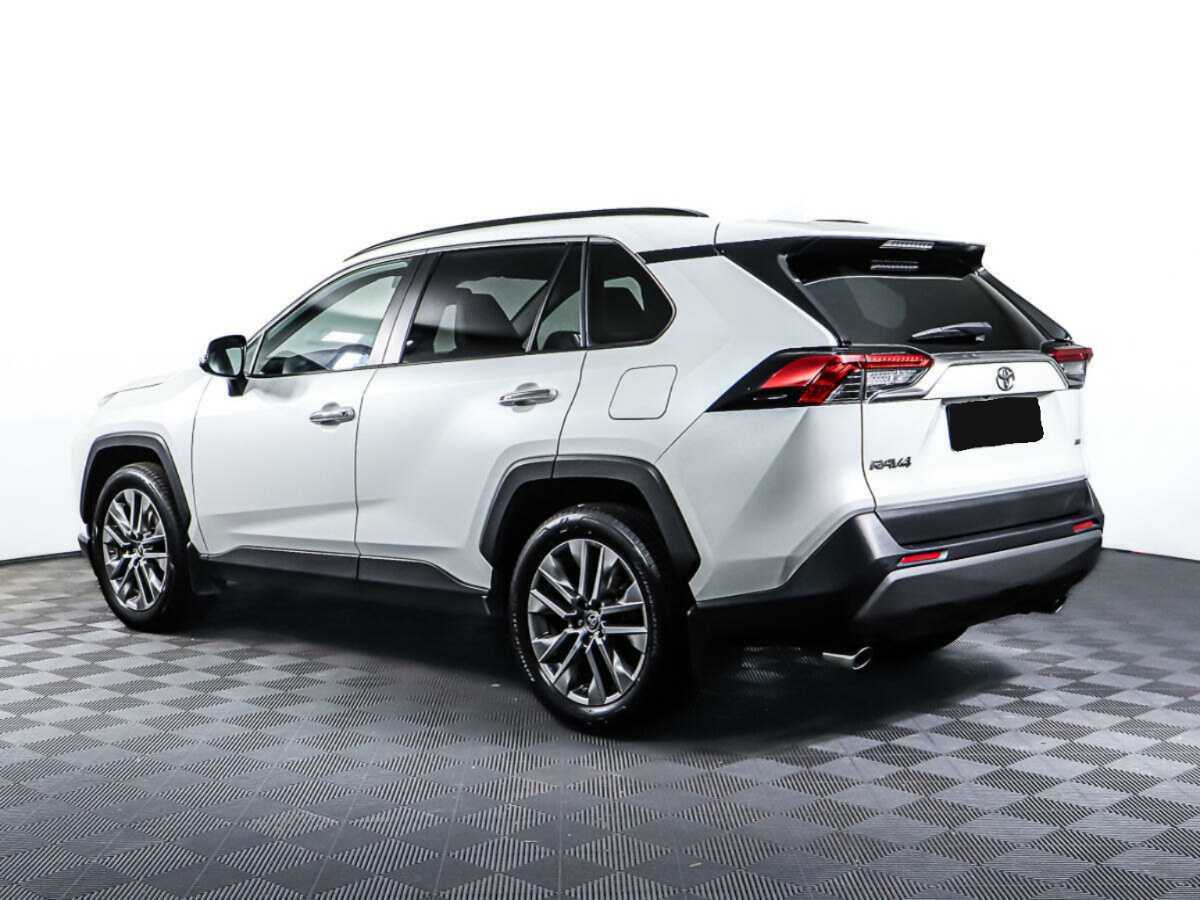 Toyota RAV4 2021 года с пробегом. Фото: #6