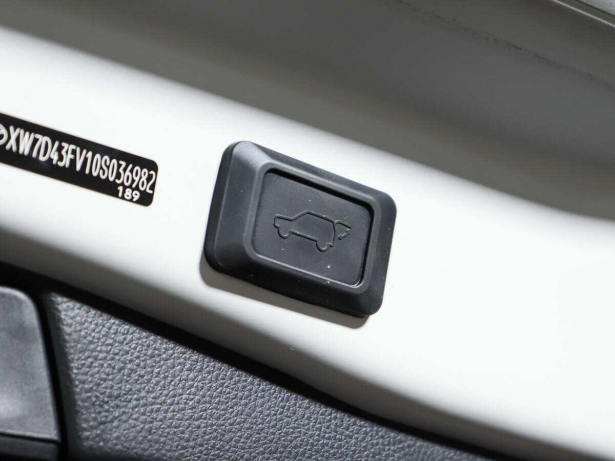 Toyota RAV4 2021 года с пробегом. Фото: #17