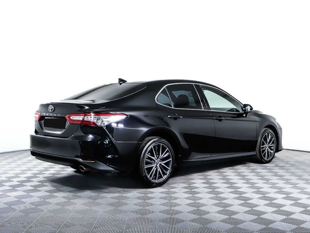 Toyota Camry 2021 года с пробегом. Фото: #4