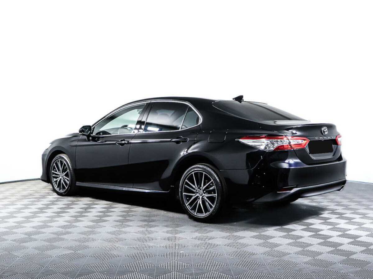 Toyota Camry 2021 года с пробегом. Фото: #6