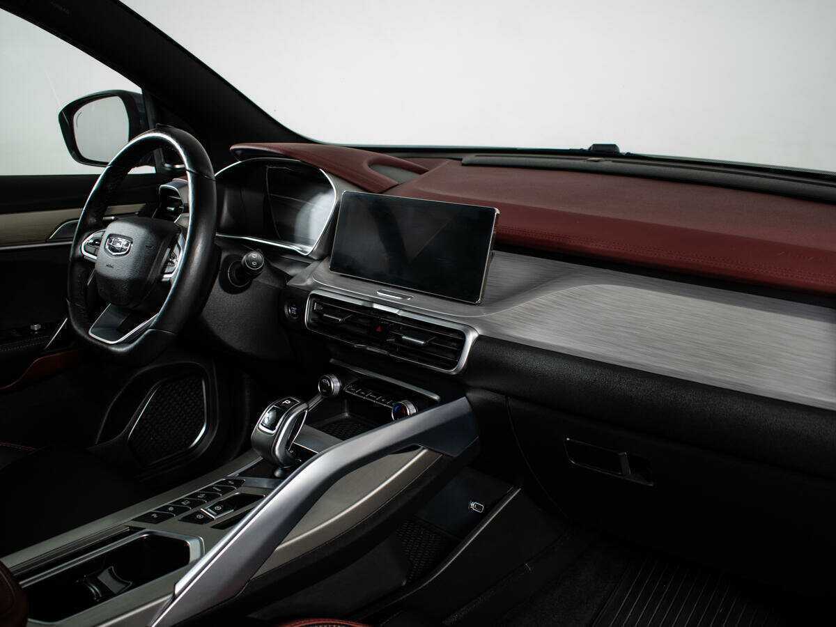 Б/У Джили Кулрэй 2021 года. Фото: #8